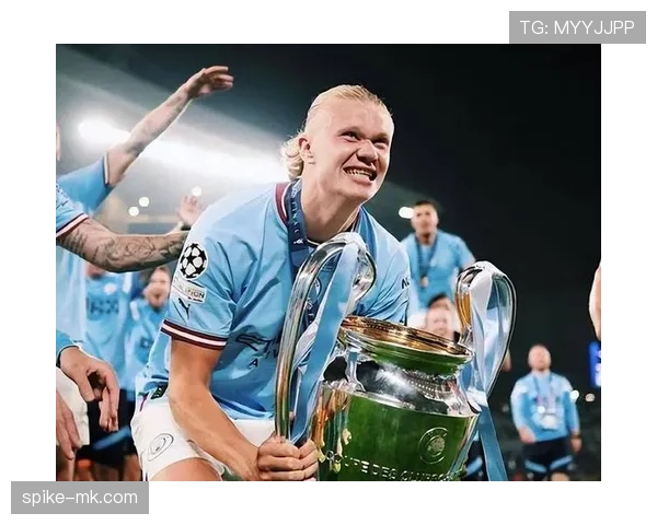 哈兰德世界杯首秀稳健发挥，助挪威队挺进下一轮